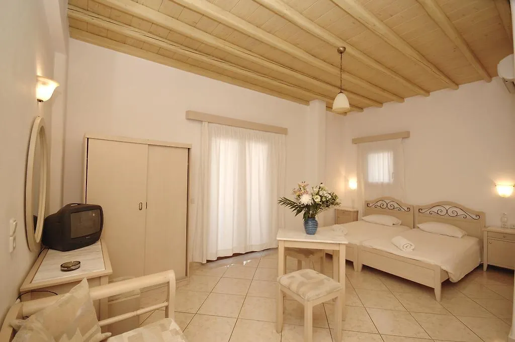 Agios Ioannis Diakoftis Petinaros Beach Studios יוון